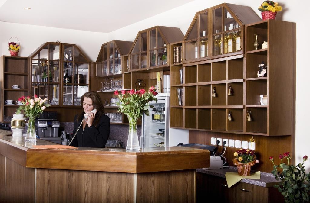 Hotel Saint Antonius Mariańskie Łaźnie Zewnętrze zdjęcie